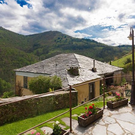 Apartamentos Rurales El Bosque De Las Vinas Boal Kültér fotó